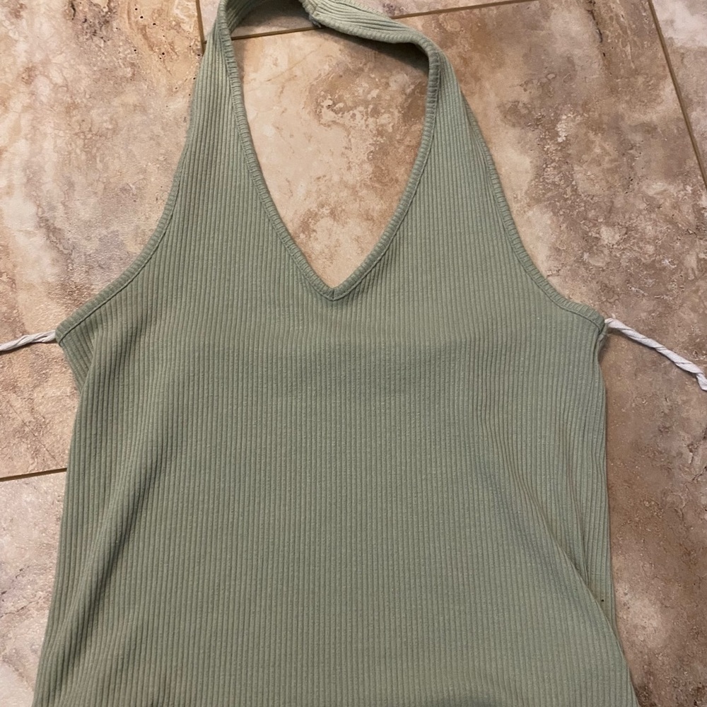 Green halter crop top - Picture 1 of 2